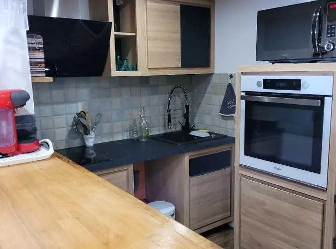 Avec Vue Panoramique A Champagny - La Joubarbe La Plagne